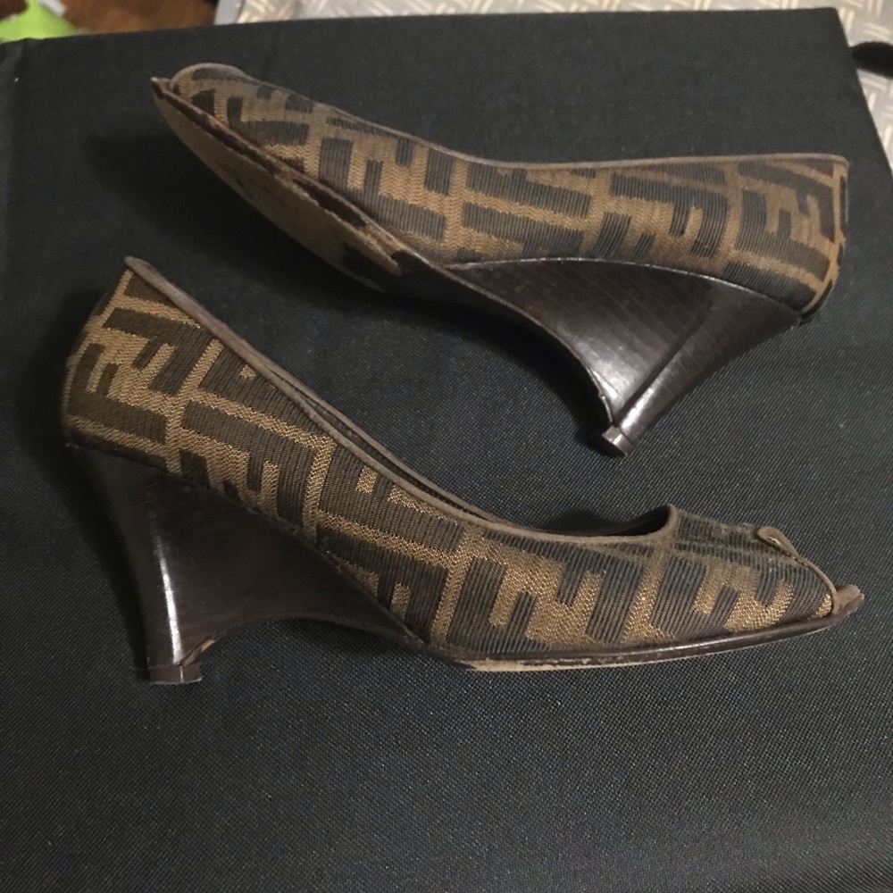 Fendi Zucca wedges - Picture 5 of 6